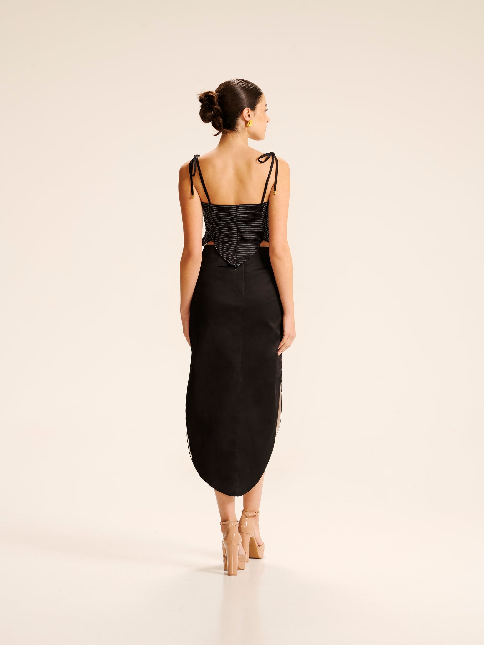 ISABELLA BLACK SKIRT