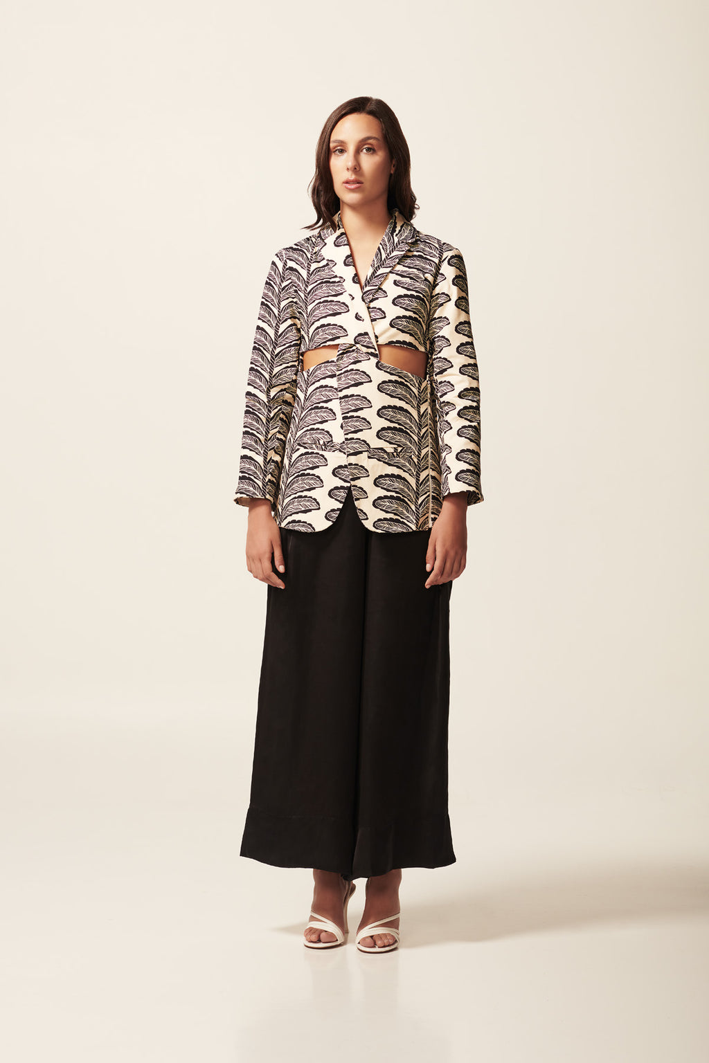 Talita Blazer.